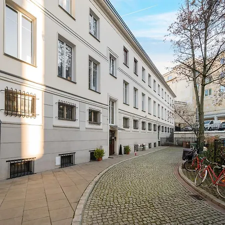 Zurawia Spacious By Bookinghost Apartment Warsaw