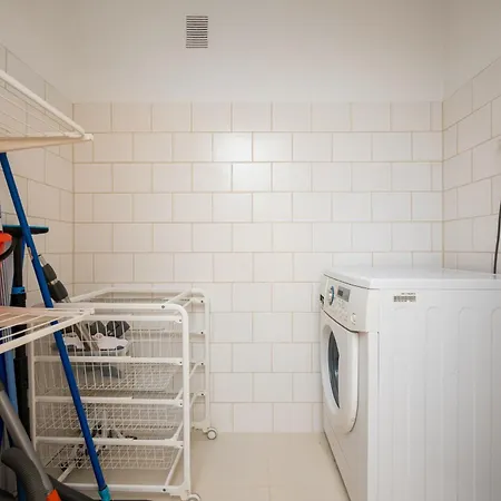 Zurawia Spacious By Bookinghost Warsaw