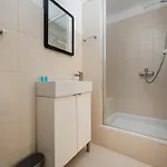 דירה Zurawia Spacious By Bookinghost *