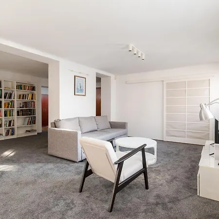 Zurawia Spacious By Bookinghost Apartment
