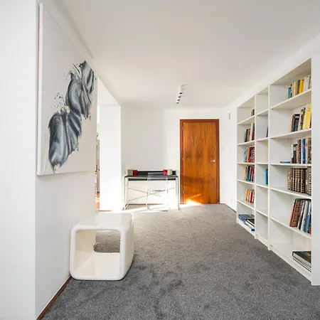 Zurawia Spacious By Bookinghost Apartment