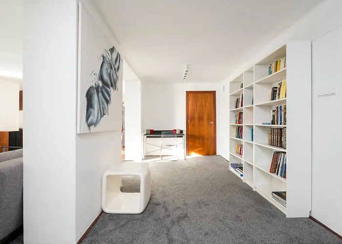 Zurawia Spacious By Bookinghost Apartmán